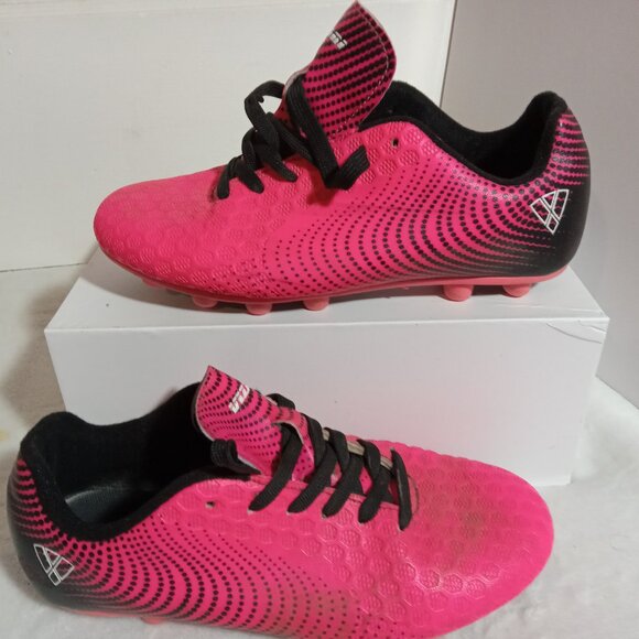 Soccer cleats kids size 2.5 y - Picture 1 of 3